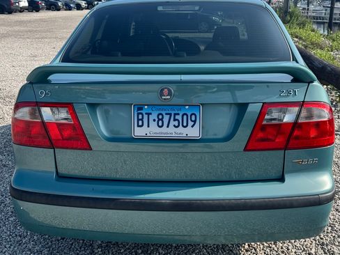 Used 2004 Saab 9-5 Arc FWD image 12
