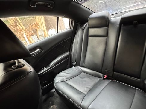 Used 2013 Dodge Charger R/T RWD image 8