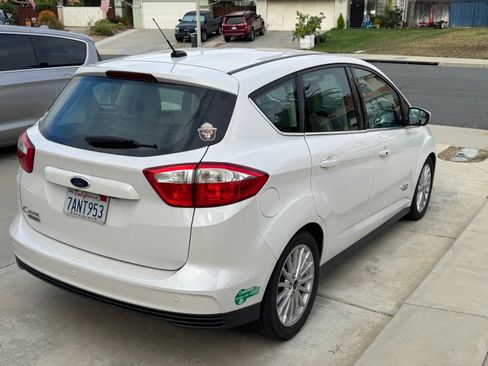 Used 2013 Ford C-MAX Energi SEL image 9