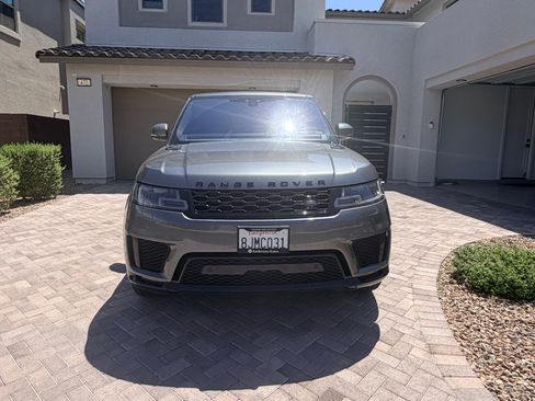Used 2019 Land Rover Range Rover Sport HSE AWD/4WD image 8