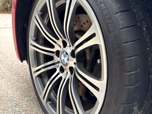 Used 2011 BMW M3 Convertible image 14