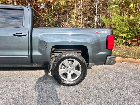 Used 2017 Chevrolet Silverado 1500 LT w/ All Star Edition image 12