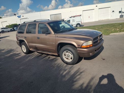 Used 2000 Dodge Durango 2WD image 5