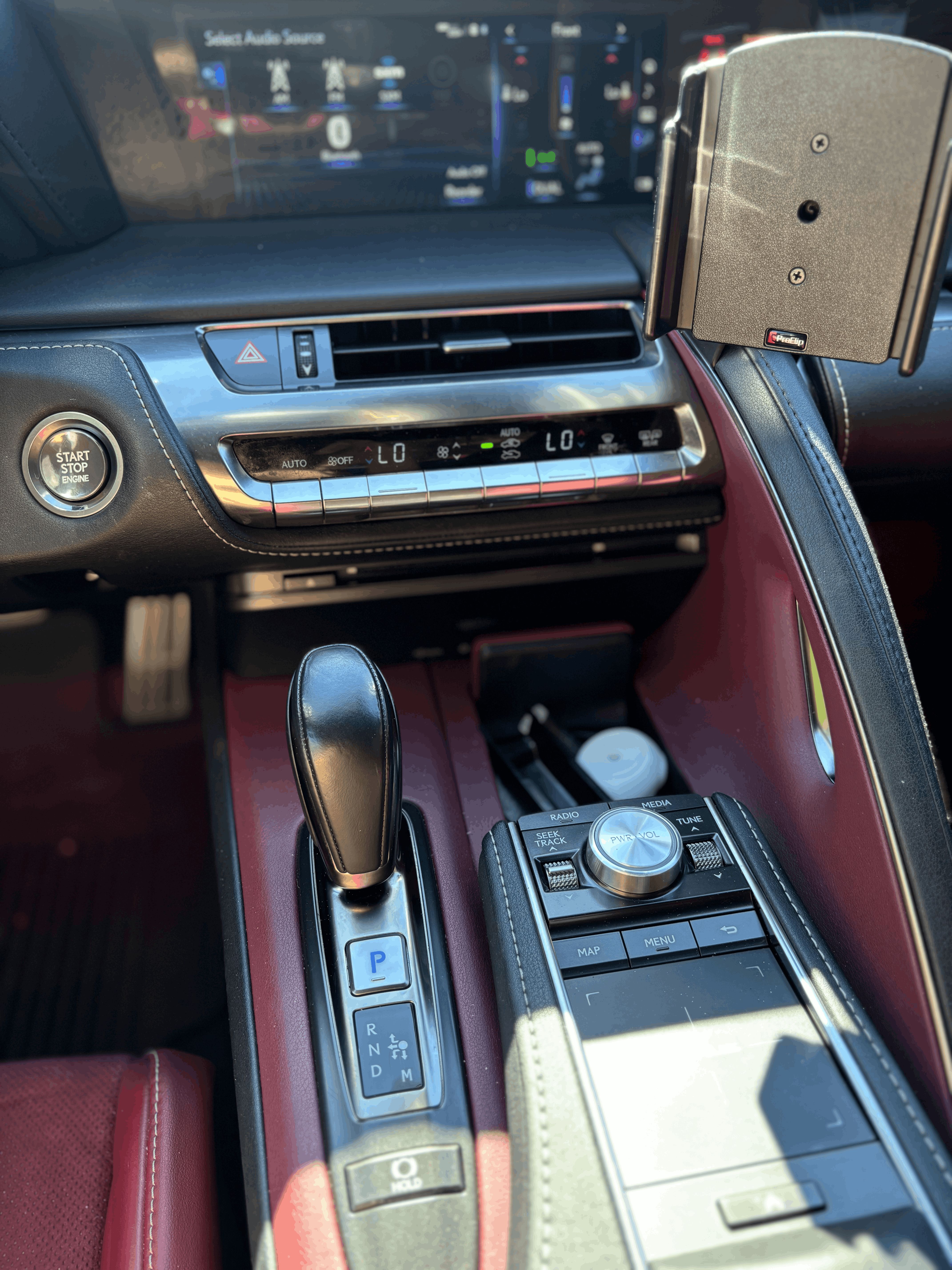 Used 2018 Lexus LC 500 Coupe w/ Sport Package RWD image 13