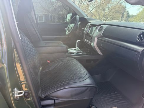 Used 2021 Toyota Tundra SR5 w/ Trail Edition image 14