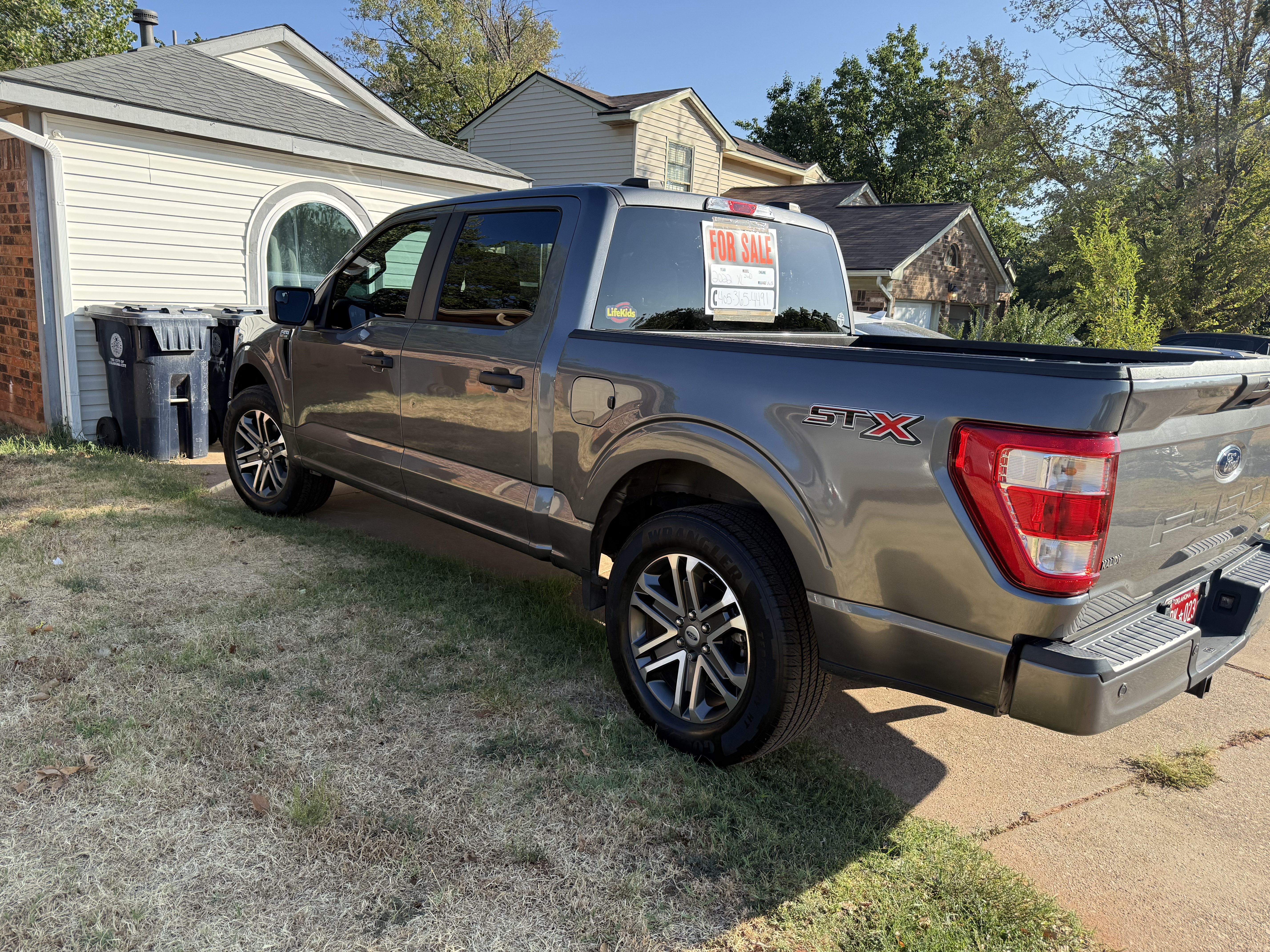 Used 2022 Ford F150 XL w/ STX Appearance Package RWD image 6