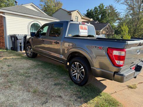 Used 2022 Ford F150 XL w/ STX Appearance Package RWD image 6