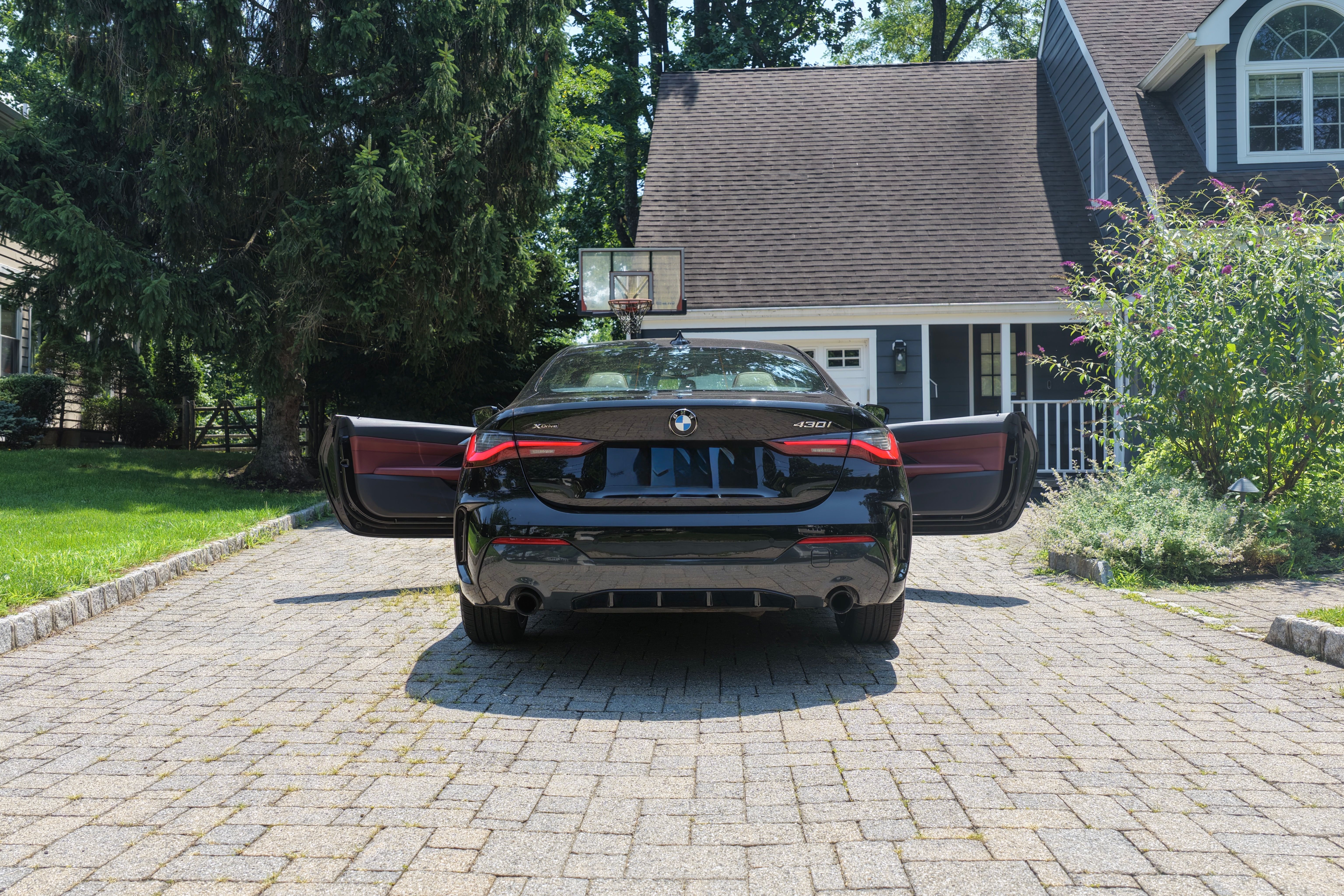 Used 2021 BMW 430i xDrive Coupe w/ M Sport Package AWD/4WD image 9