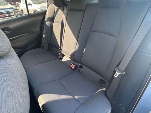 Used 2021 Toyota Corolla LE image 11