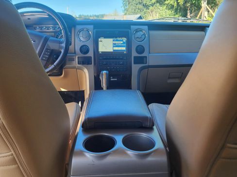 Used 2012 Ford F150 Lariat w/ Lariat Chrome Pkg image 6