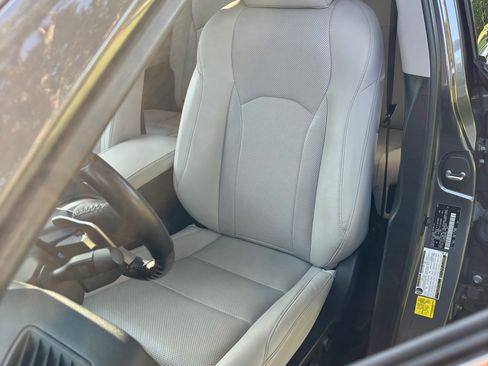 Used 2022 Lexus RX 350L FWD w/ Premium Package image 9