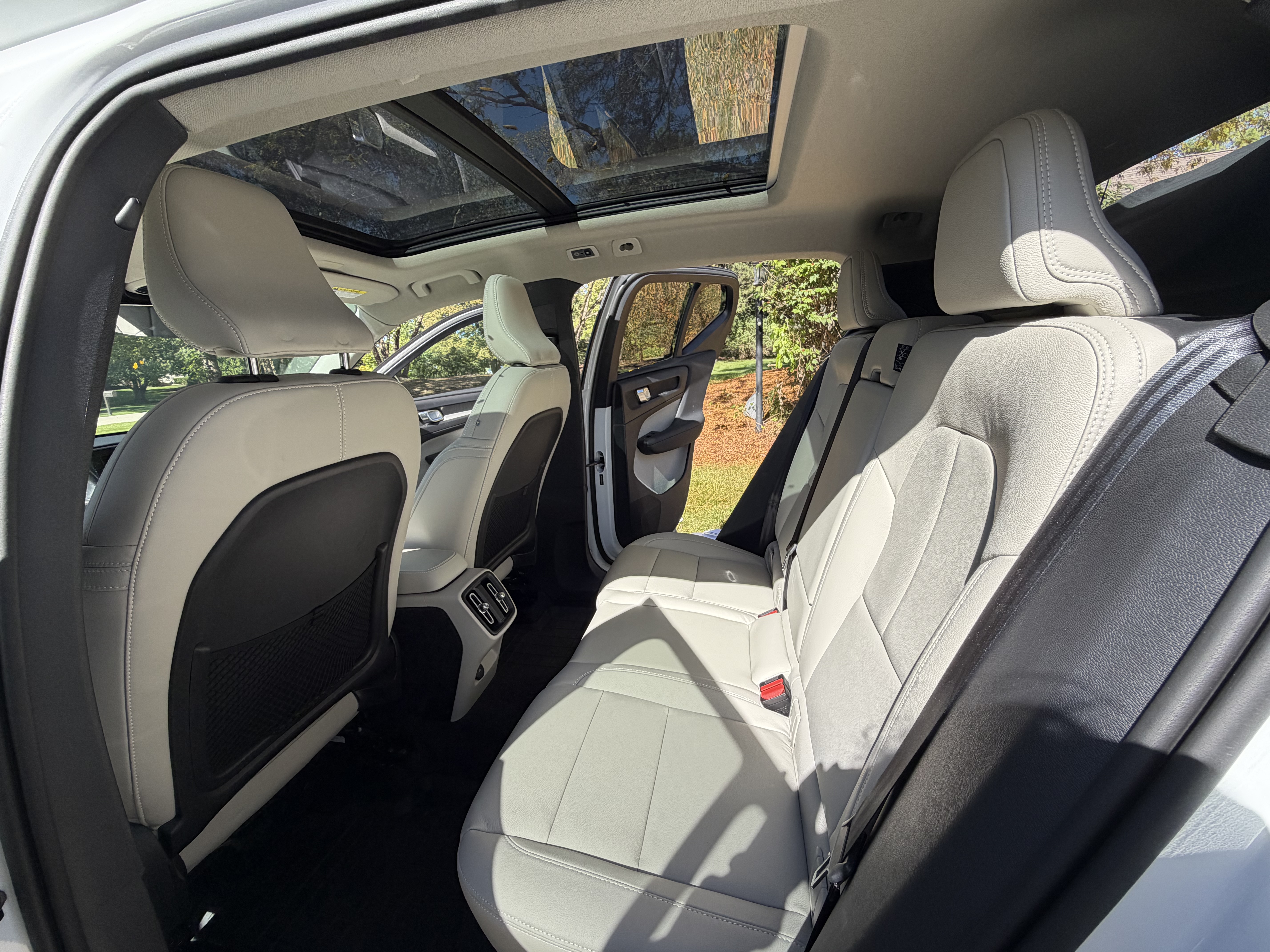 Used 2019 Volvo XC40 T5 Inscription AWD/4WD image 29