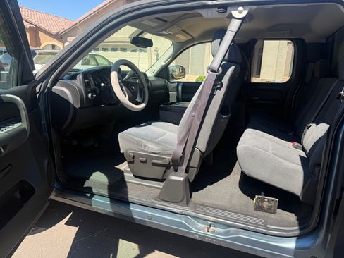 Used 2008 Chevrolet Silverado 1500 LT w/ Power Pack Plus image 9