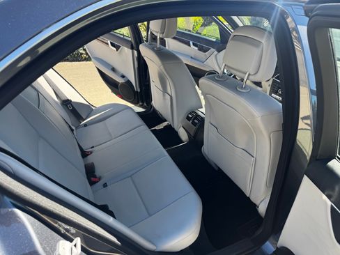 Used 2014 Mercedes-Benz C 250 Sedan image 10