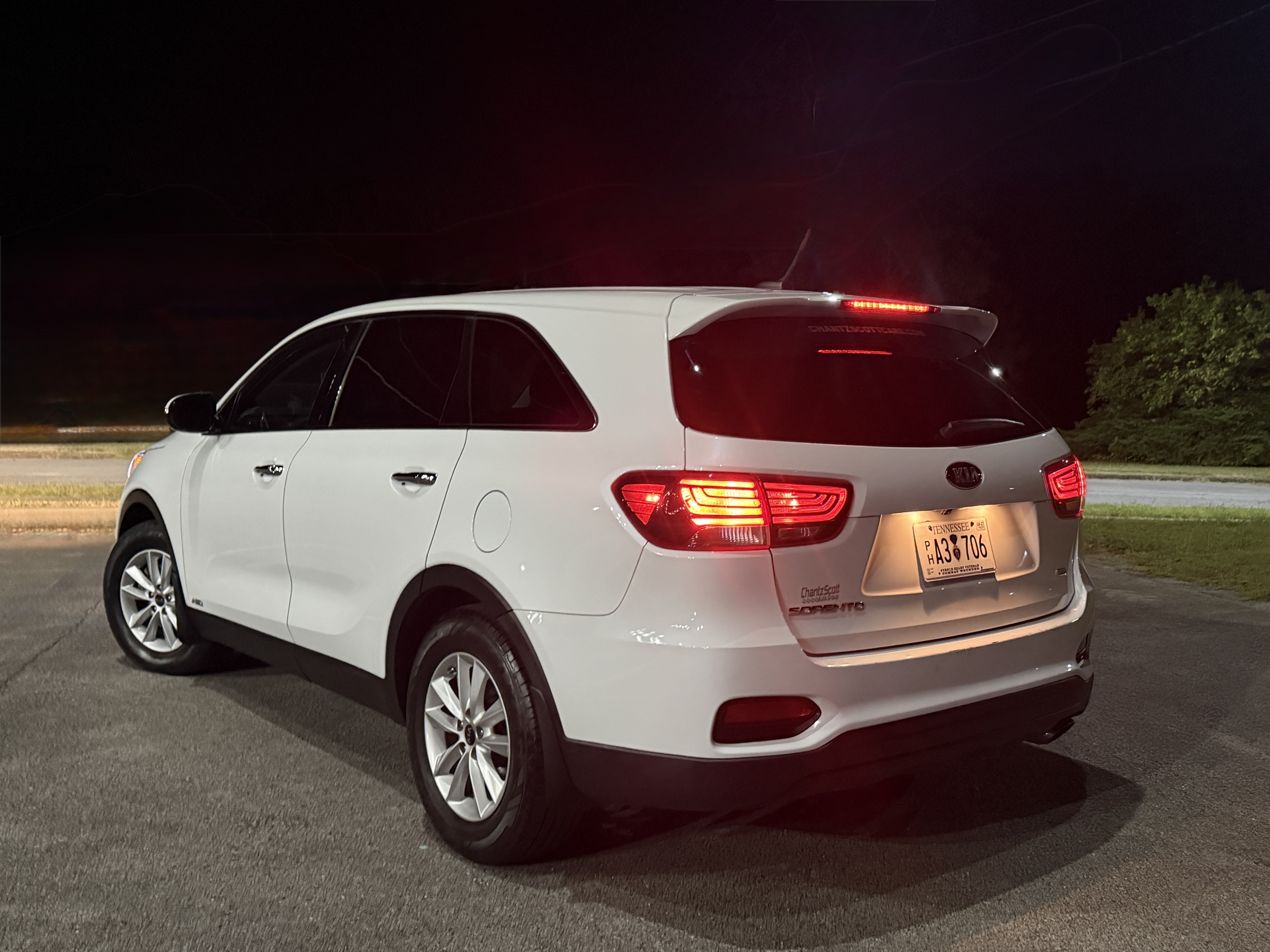 Used 2020 Kia Sorento LX AWD/4WD image 32