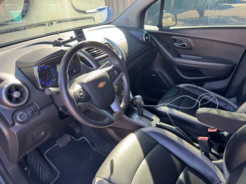 Used 2016 Chevrolet Trax LTZ w/ Midnight Edition image 4