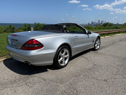 Used 2004 Mercedes-Benz SL 500 image 6