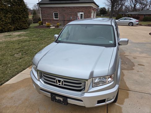 Used 2014 Honda Ridgeline RTS image 11