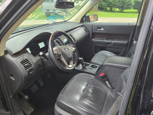 Used 2018 Ford Flex Limited w/ Equipment Group 303A image 9