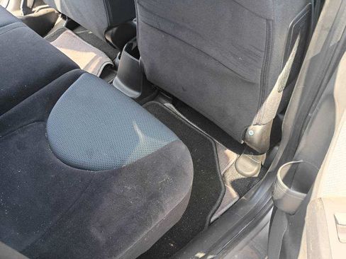 Used 2007 Honda Fit image 2