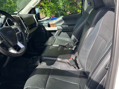 Used 2018 Ford F150 Lariat w/ Equipment Group 501A Mid AWD/4WD image 11