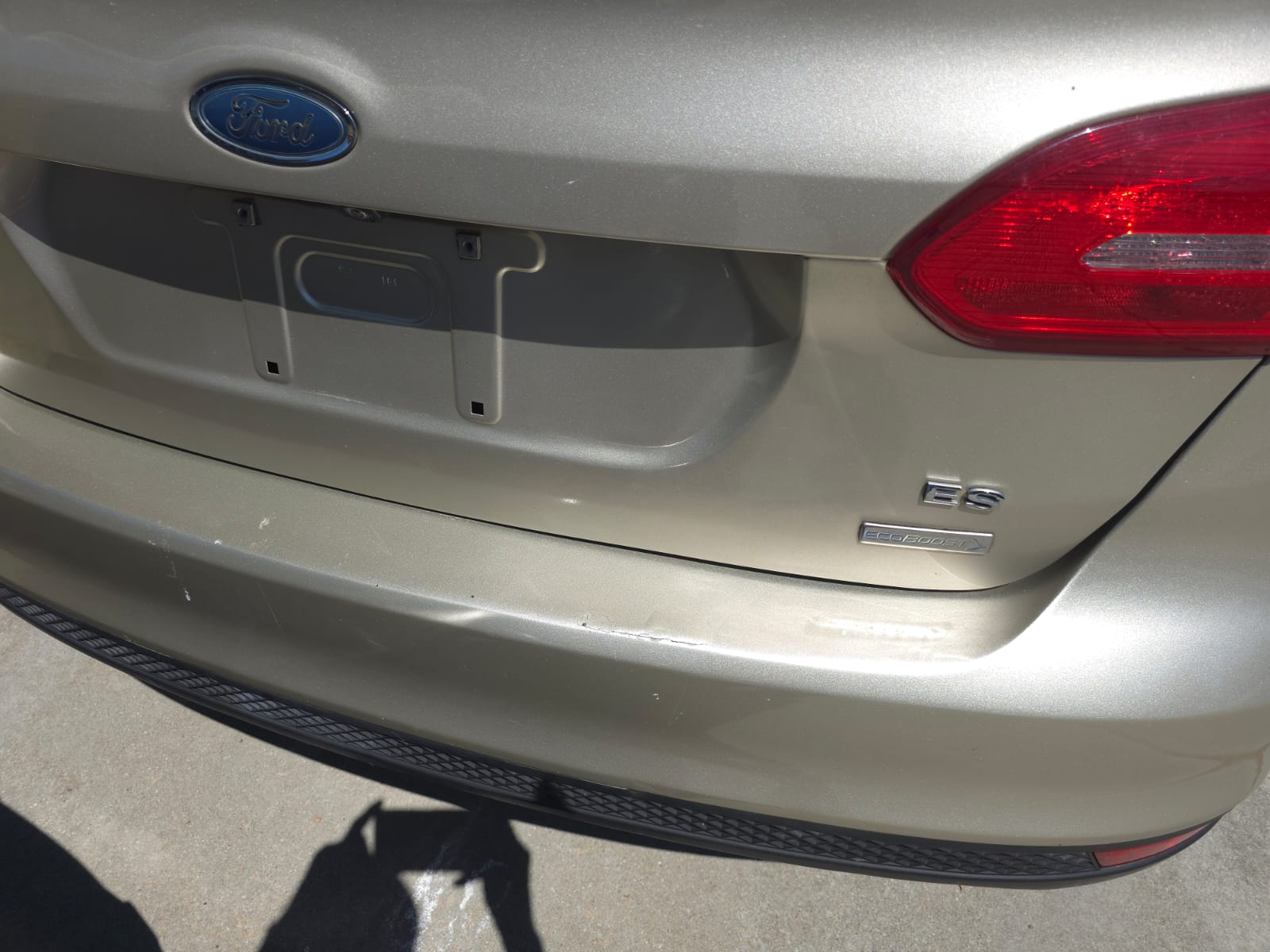 Used 2018 Ford Focus SE FWD image 25