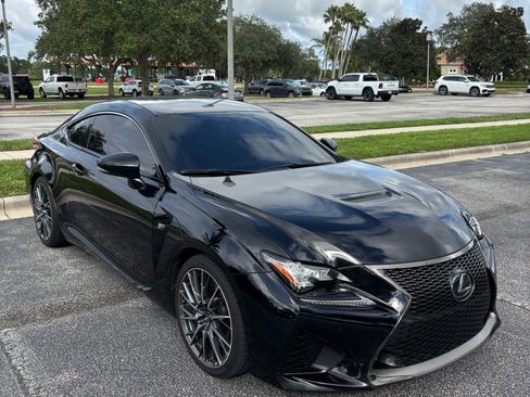 Used 2015 Lexus RC F w/ Performance Package RWD image 36