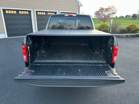 Used 2016 Ford F150 XLT w/ Equipment Group 302A Luxury image 12