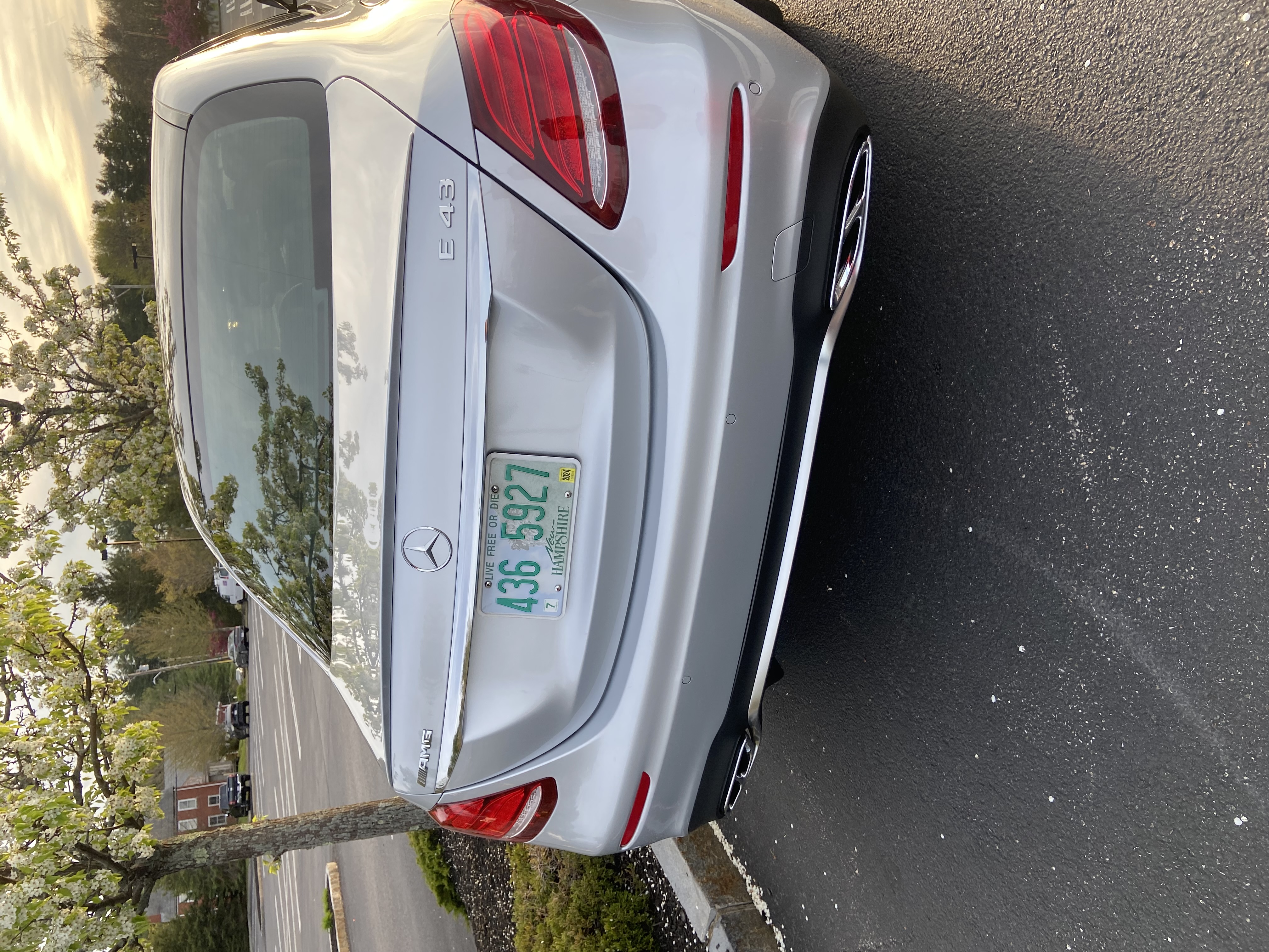 Used 2017 Mercedes-Benz E 43 AMG 4MATIC Sedan image 12