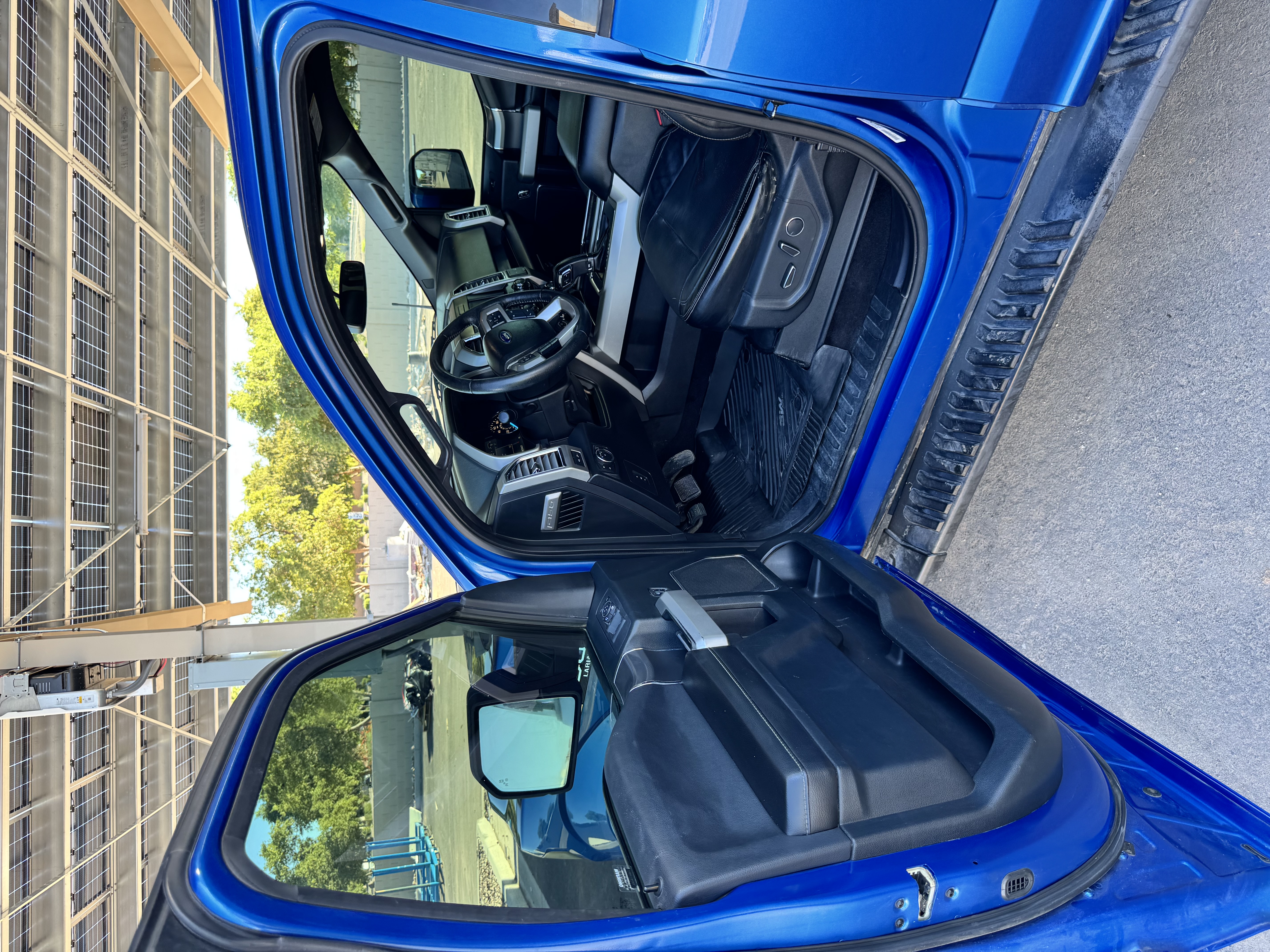 Used 2016 Ford F150 Lariat AWD/4WD image 9