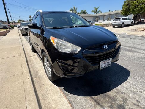 Used 2012 Hyundai Tucson GLS FWD image 6