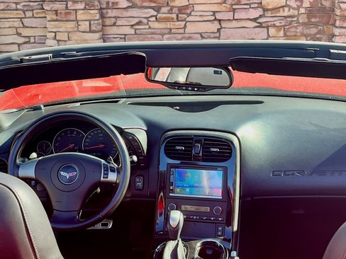 Used 2008 Chevrolet Corvette Convertible w/ Preferred Equipment Group image 12