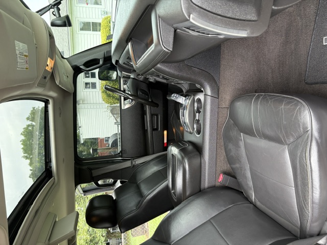Used 2009 HUMMER H2 Luxury AWD/4WD image 16