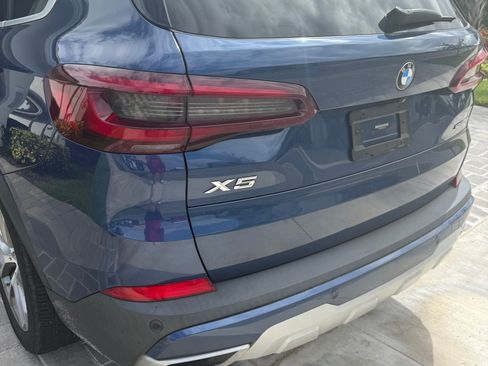 Used 2021 BMW X5 sDrive40i w/ Premium Package RWD image 8