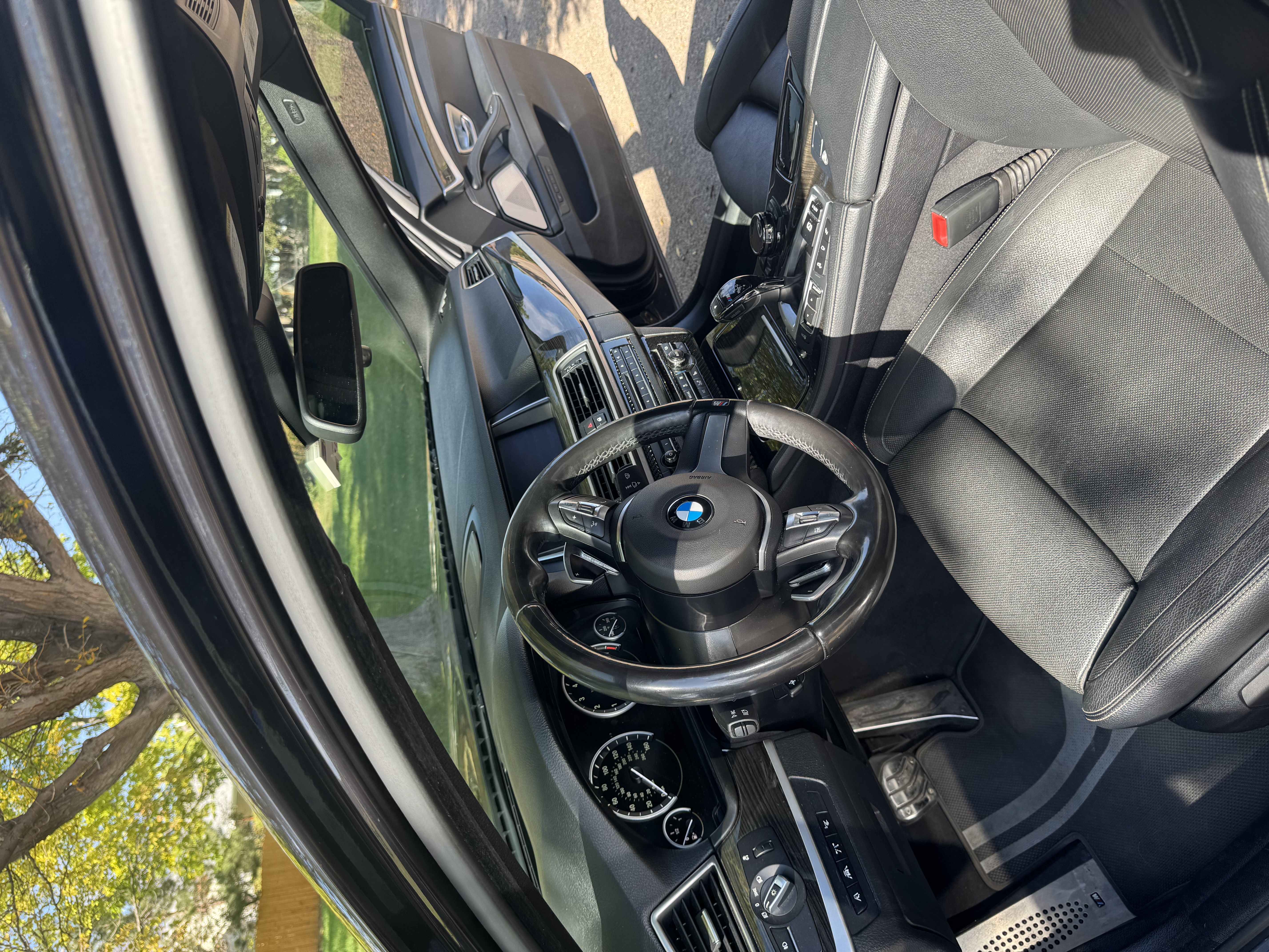 Used 2014 BMW 550i xDrive Sedan AWD/4WD image 8