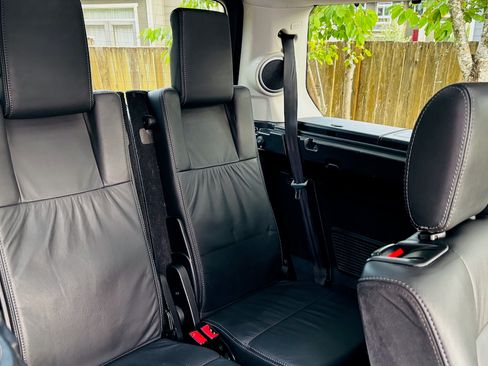 Used 2013 Land Rover LR4 HSE LUX image 16