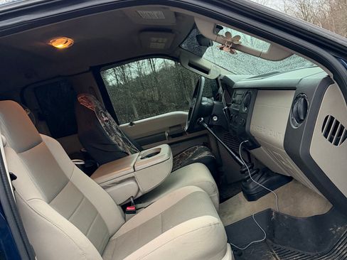 Used 2008 Ford F250 XLT image 4