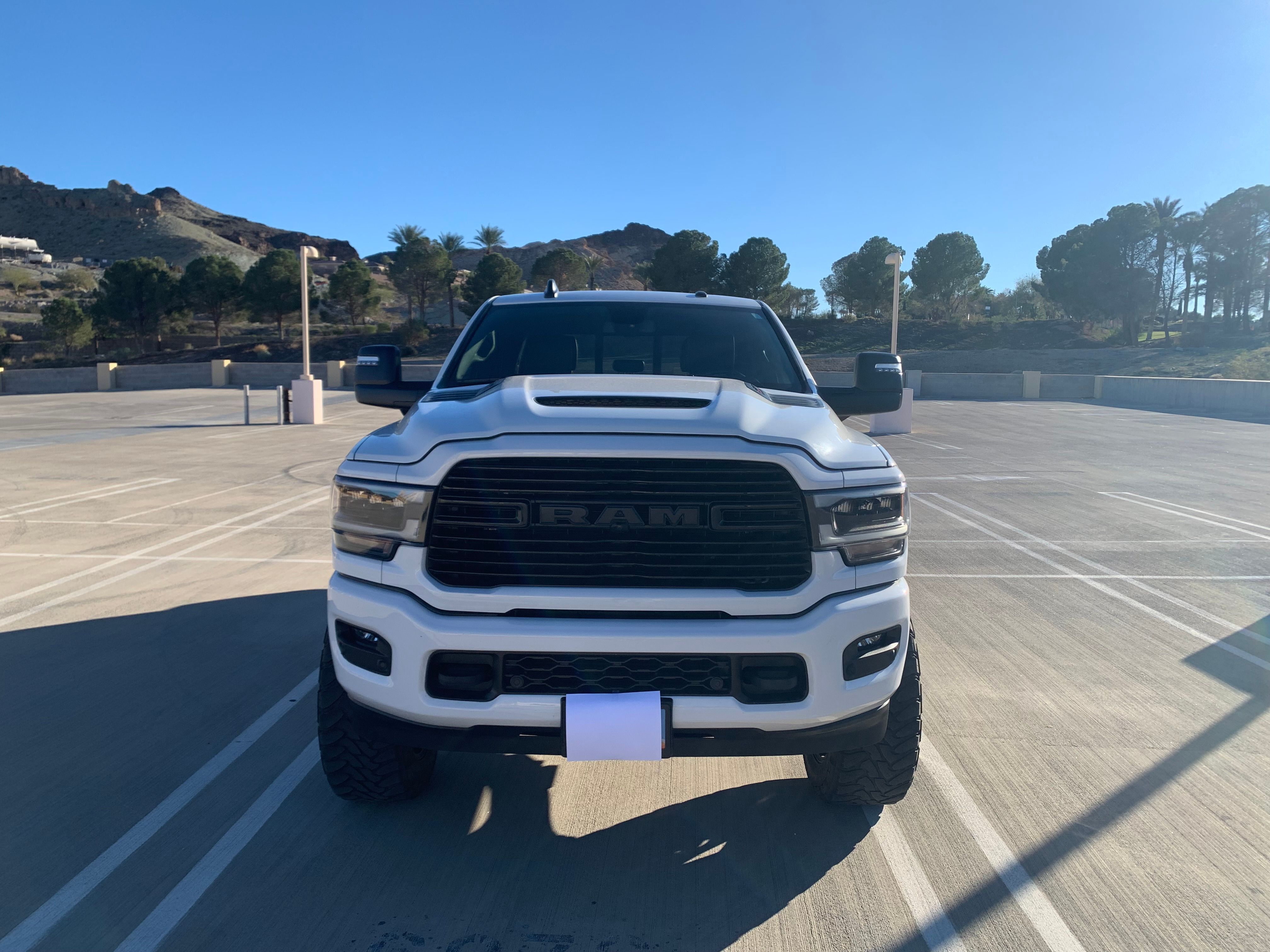 Used 2024 RAM 2500 Laramie w/ Night Edition AWD/4WD image 4