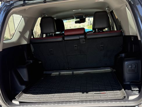 Used 2020 Toyota 4Runner SR5 Premium AWD/4WD image 6