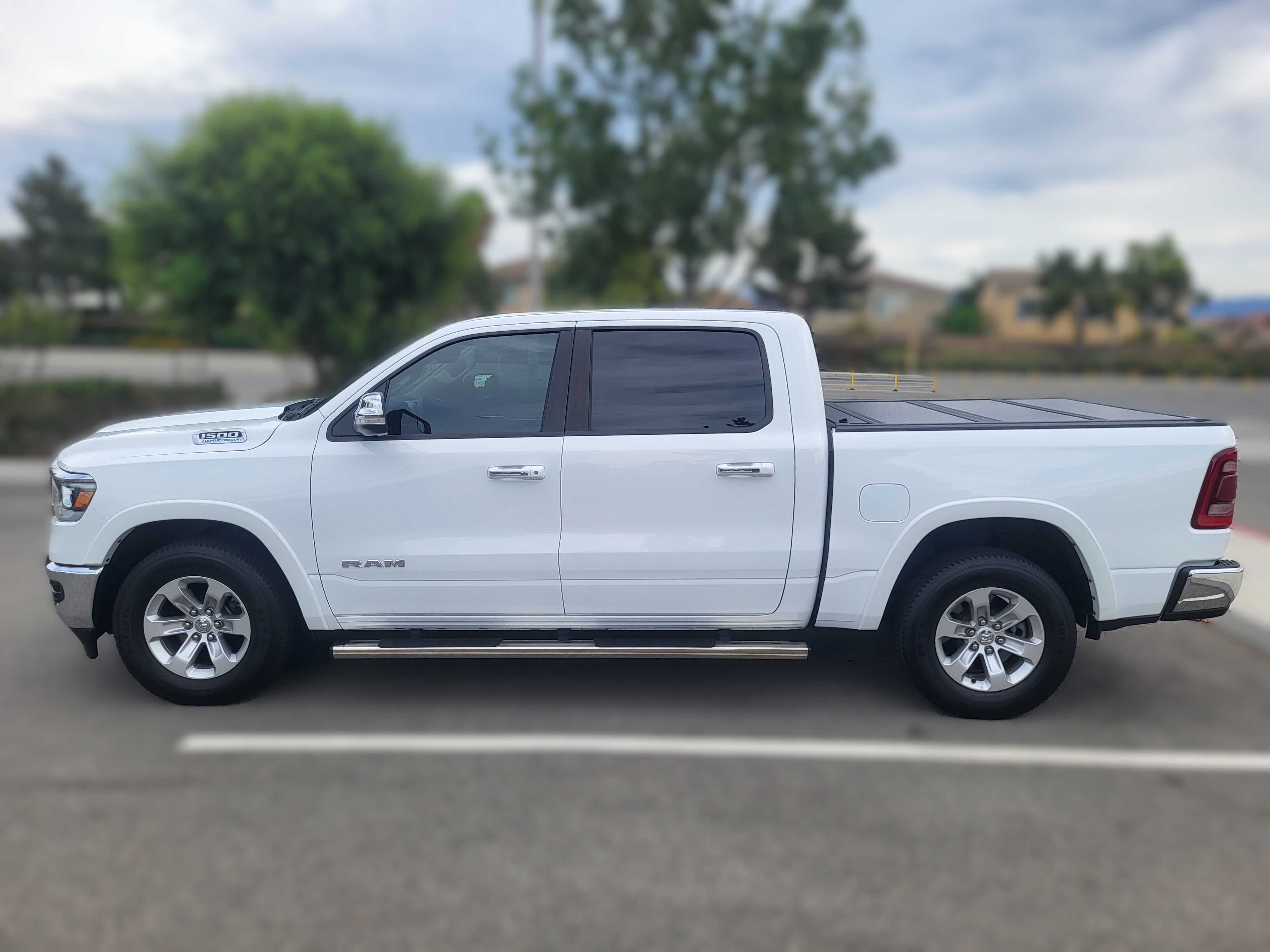 Used 2021 RAM 1500 Laramie RWD image 5