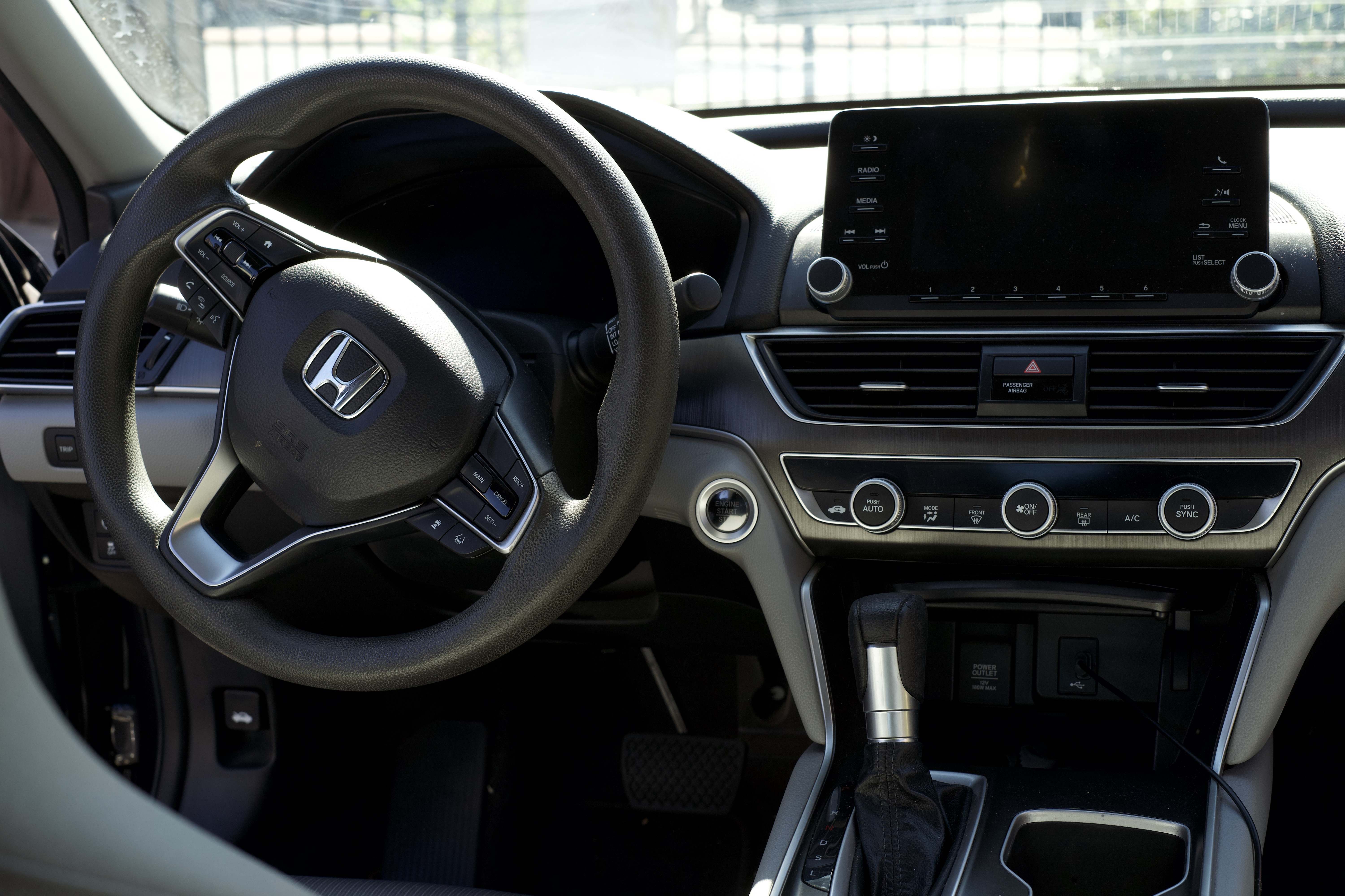 Used 2020 Honda Accord LX image 11