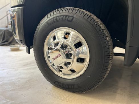 Used 2025 GMC Sierra 3500 Pro w/ 1SA Pro Safety Plus Package AWD/4WD image 12