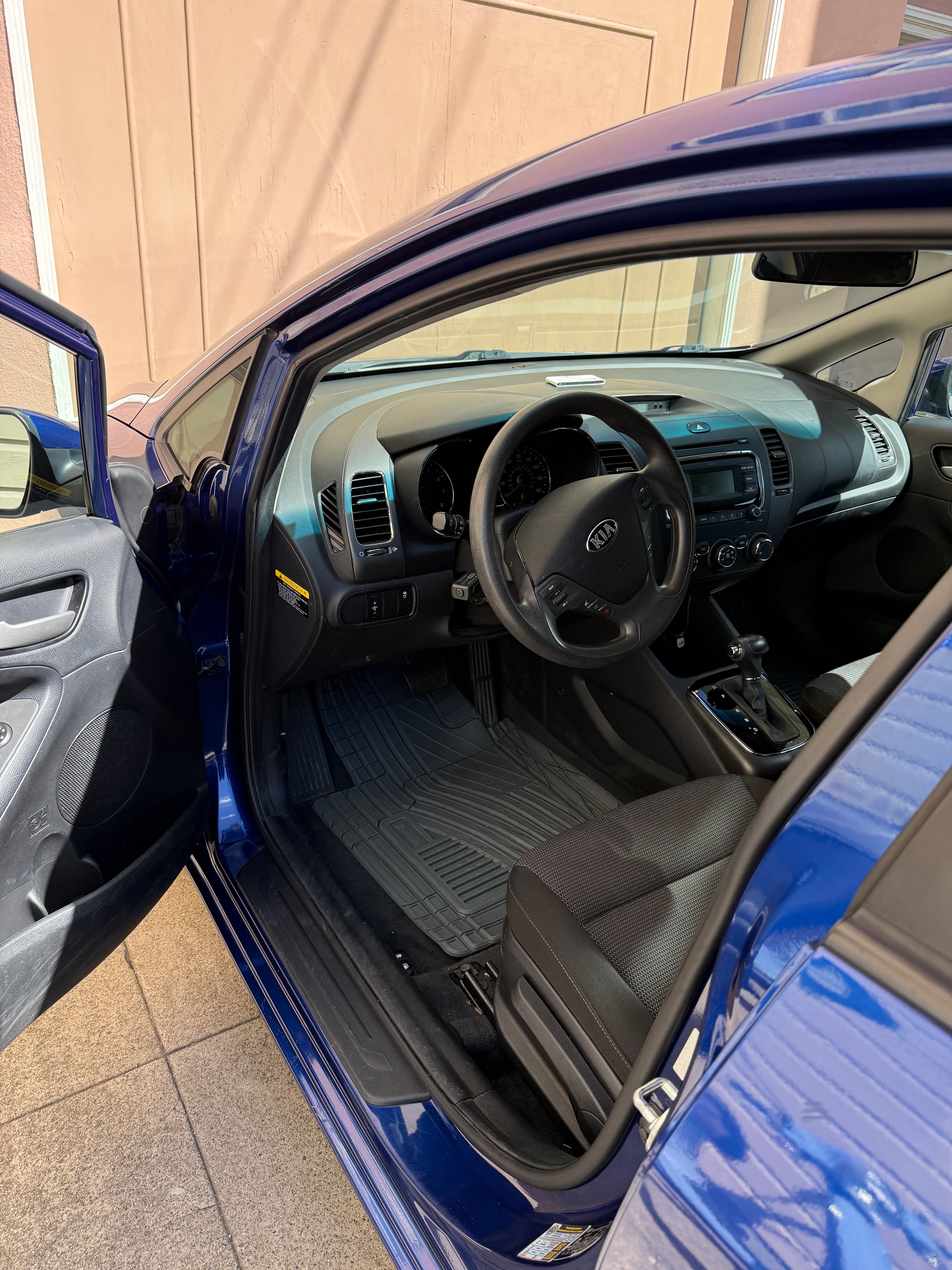 Used 2017 Kia Forte LX FWD image 18