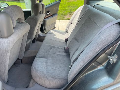Used 2004 Buick Le Sabre Custom FWD image 8
