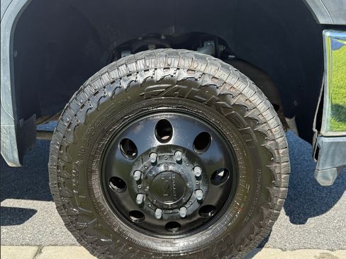 Used 2023 GMC Sierra 3500 SLE AWD/4WD image 8