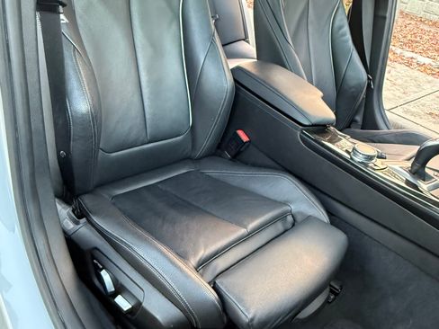 Used 2017 BMW 340i Sedan image 22