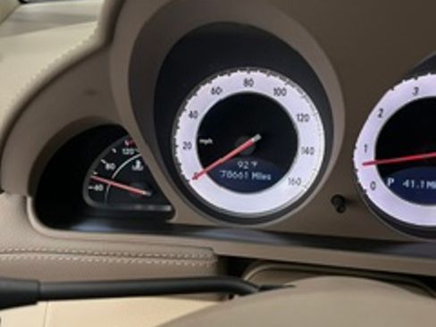 Used 2009 Mercedes-Benz SL 550 image 2