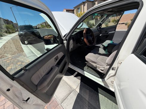 Used 2002 Toyota 4Runner SR5 image 24