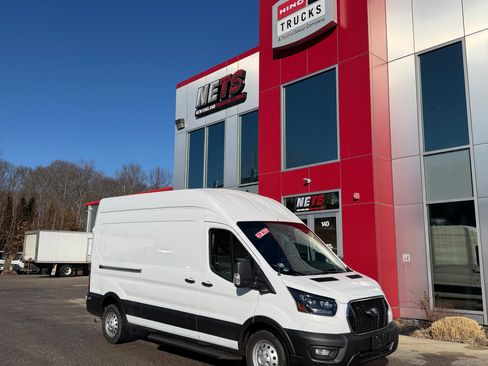 Used 2023 Ford Transit 350 148 High Roof AWD w/ Upfitter Package image 10