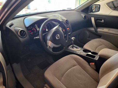 Used 2015 Nissan Rogue S image 9